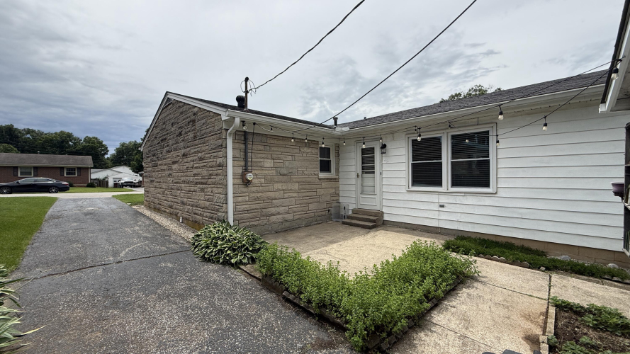 Listing Image 34