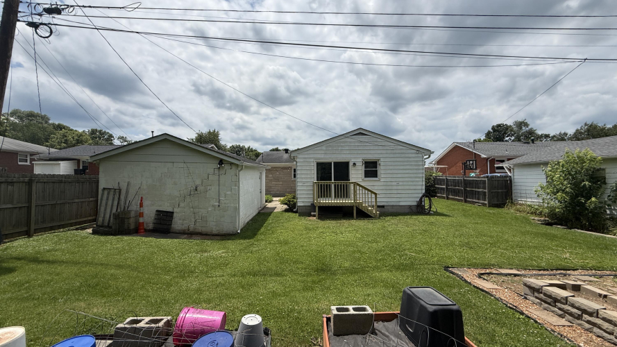 Listing Image 40