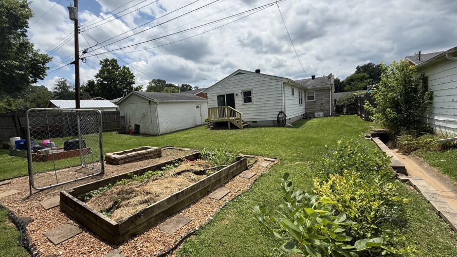 Listing Image 41