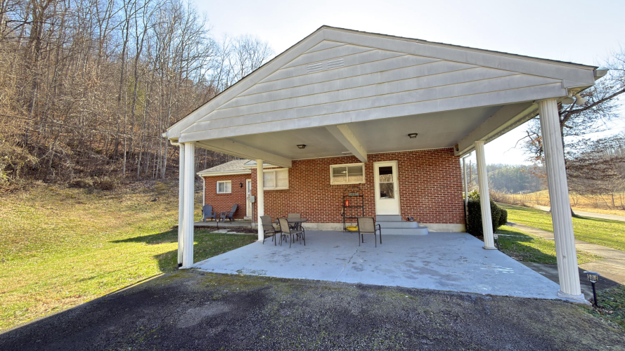 Listing Image 6