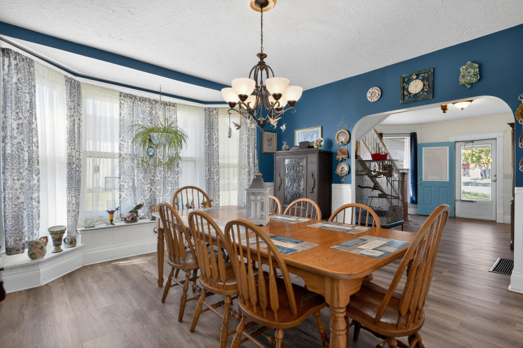 Listing Image 13