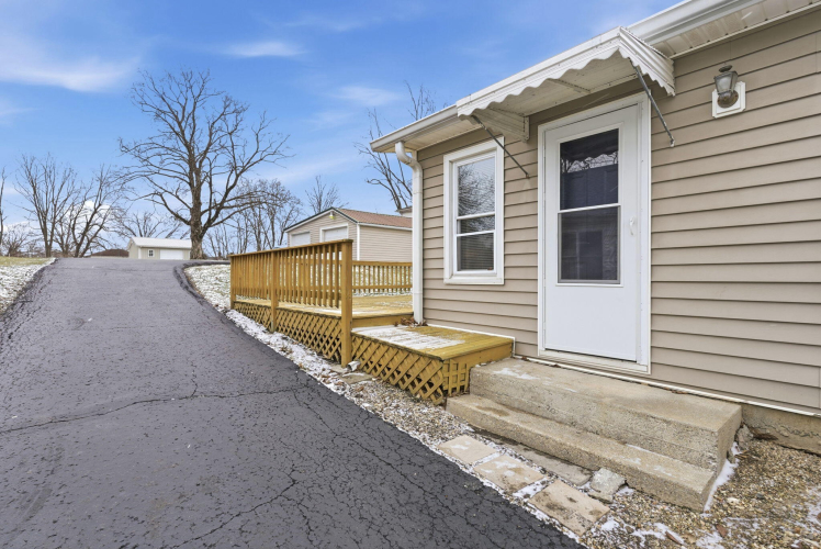 Listing Image 27