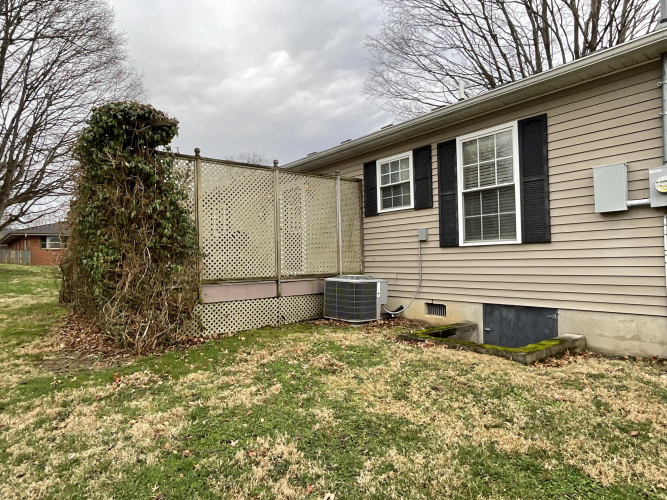 Listing Image 6
