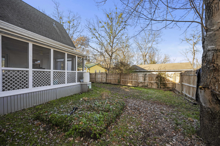 Listing Image 34