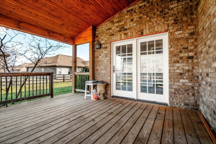 Listing Image 64