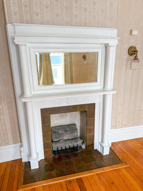 Listing Image 12