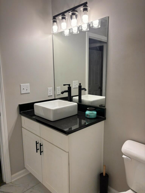 Listing Image 20
