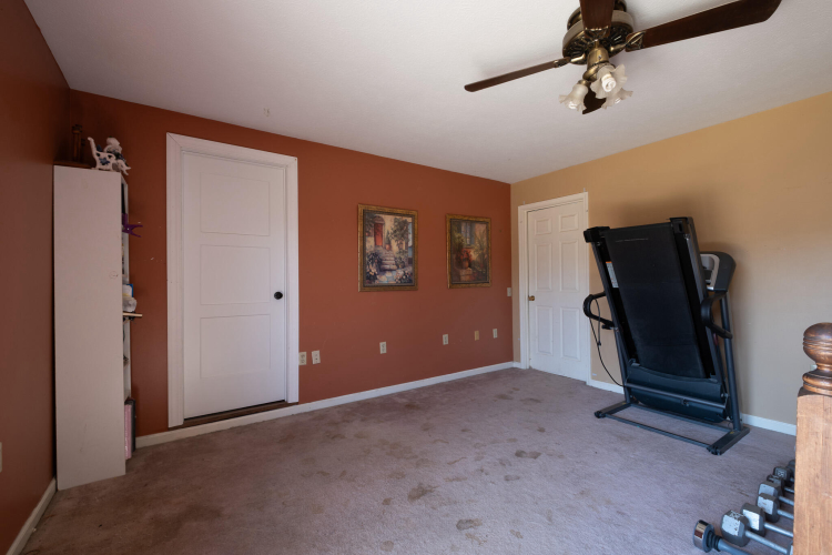 Listing Image 24