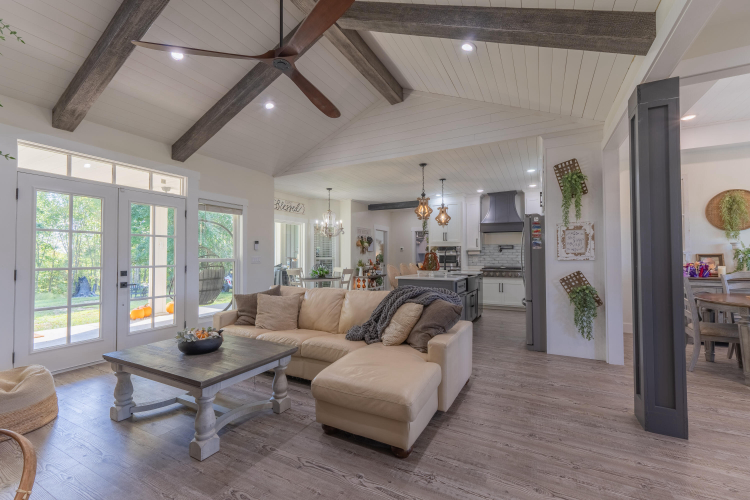Listing Image 15