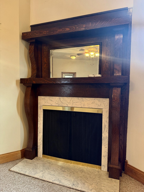 Listing Image 6