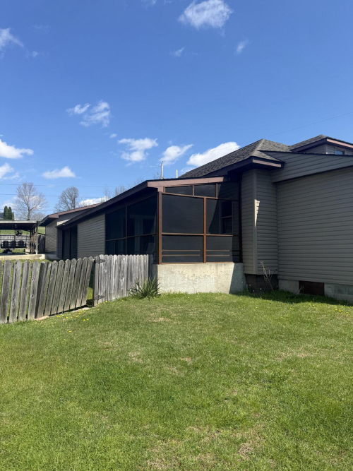 Listing Image 57