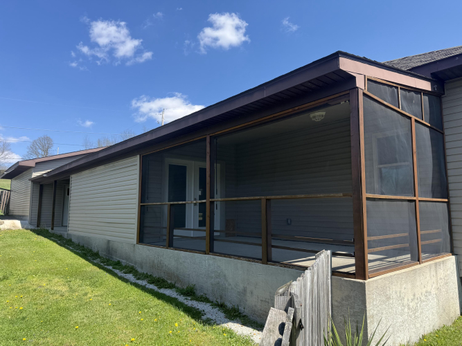Listing Image 77
