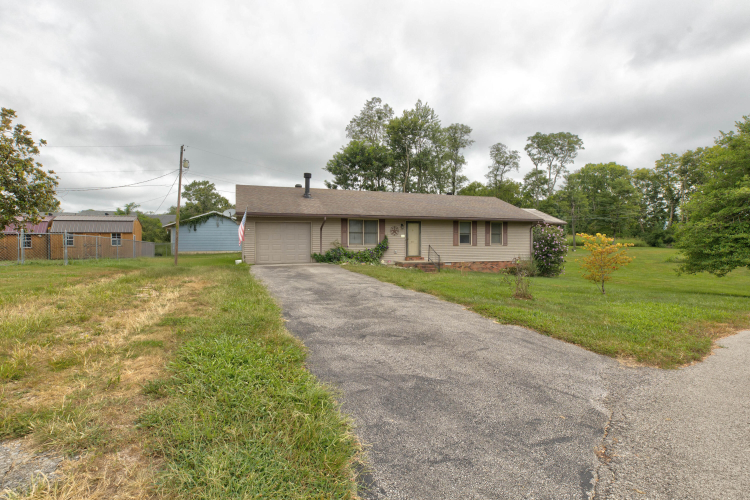 Listing Image 27