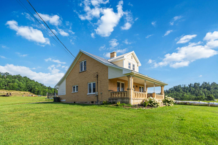 Listing Image 16