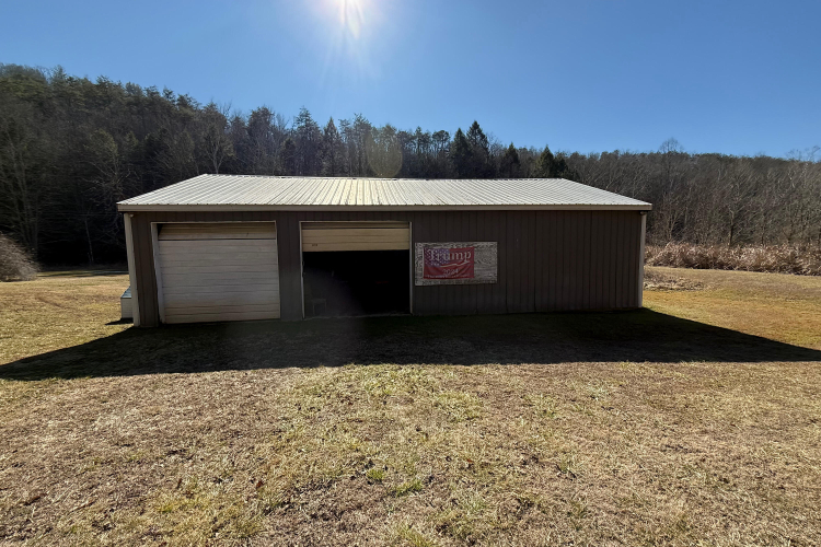 Listing Image 16