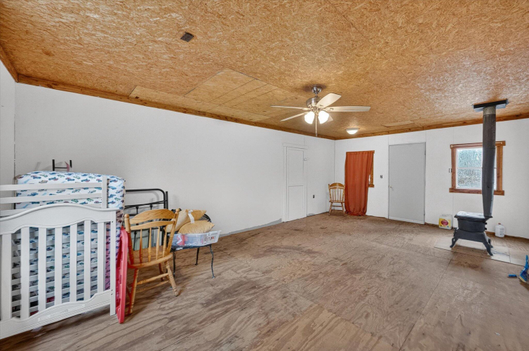 Listing Image 44
