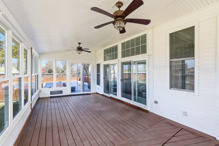 Listing Image 56