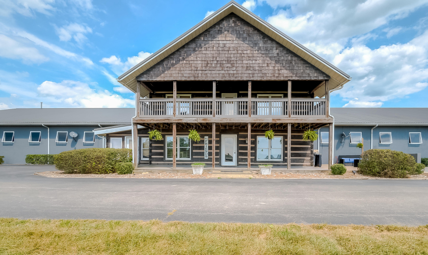 Listing Image 6