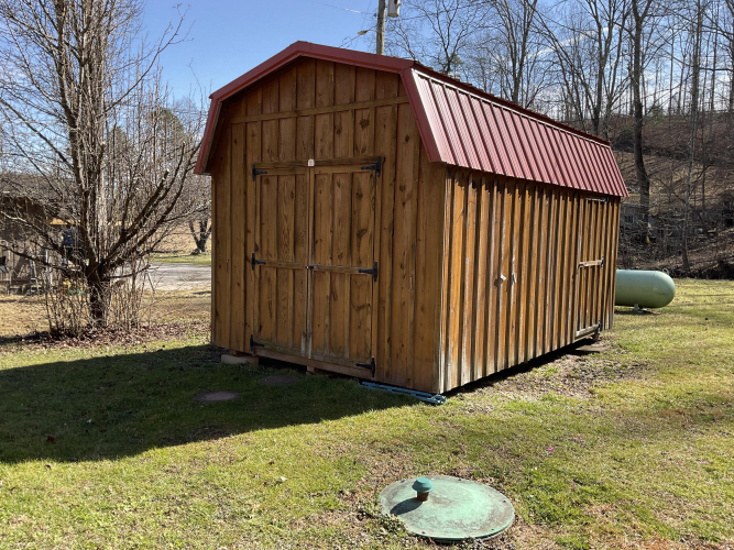 Listing Image 4