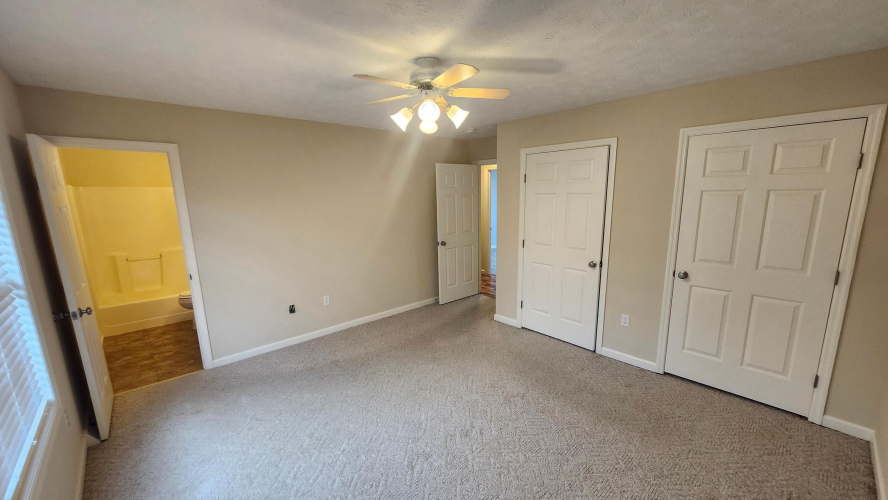Listing Image 27