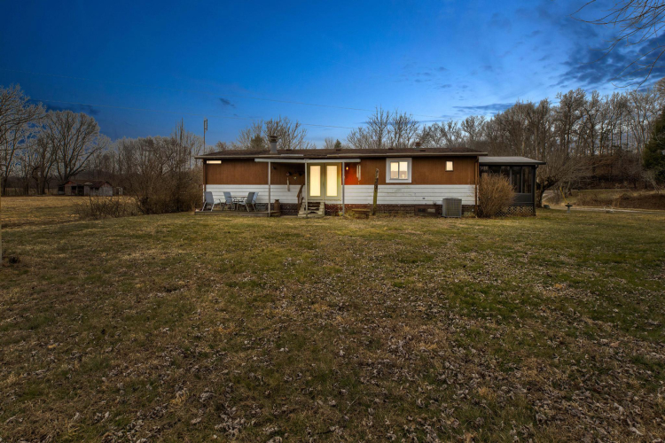 Listing Image 20