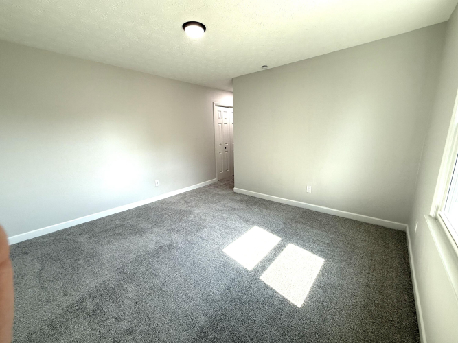 Listing Image 50