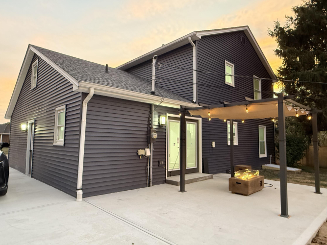 Listing Image 6