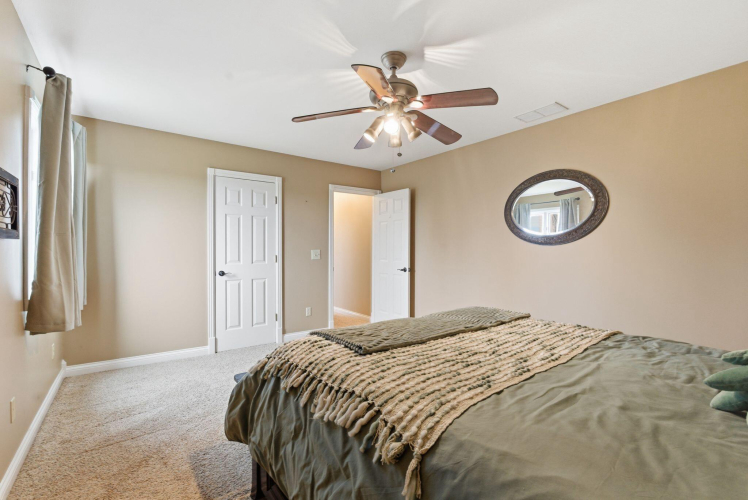 Listing Image 59