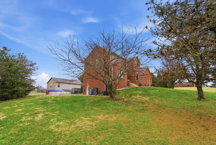Listing Image 89