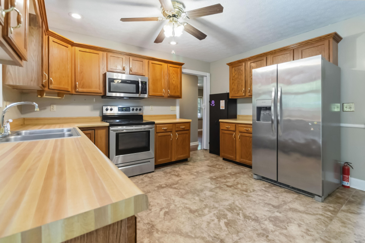 Listing Image 22