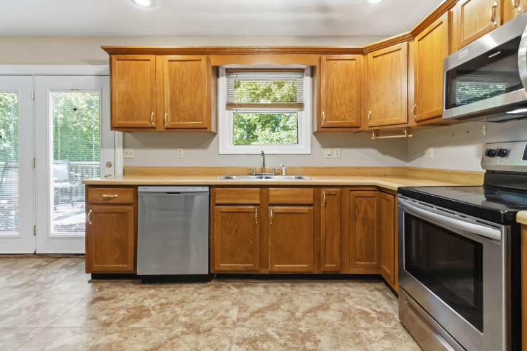 Listing Image 23