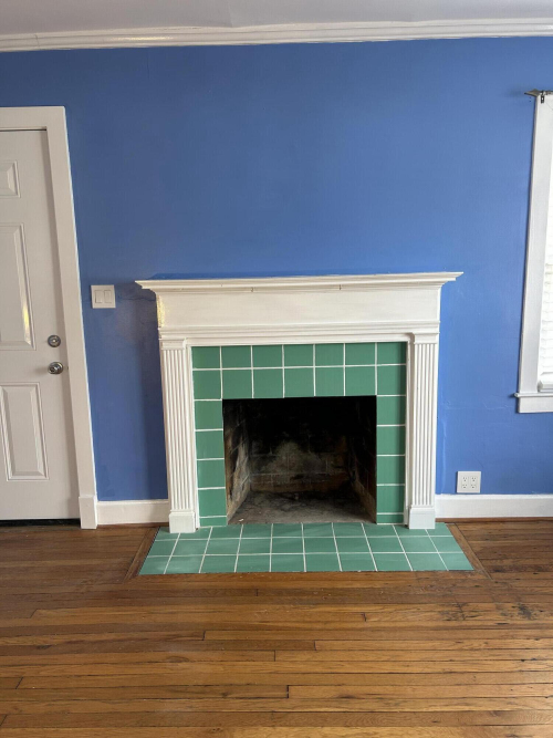 Listing Image 5