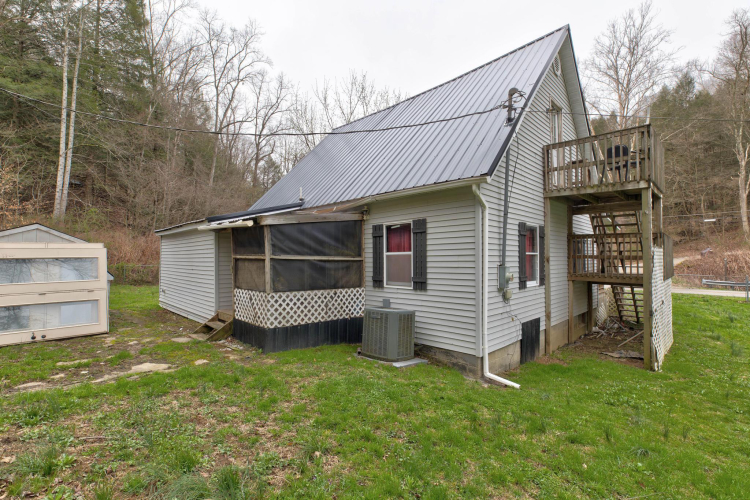 Listing Image 16