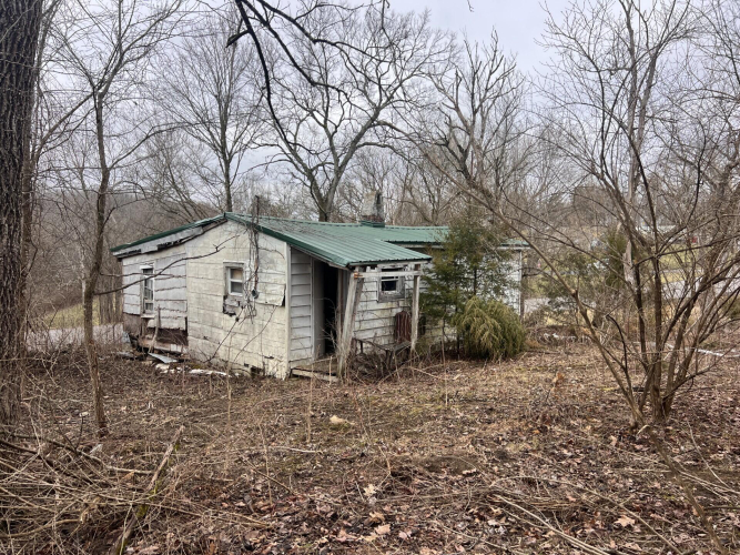 Listing Image 6