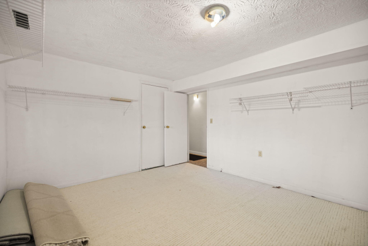 Listing Image 51