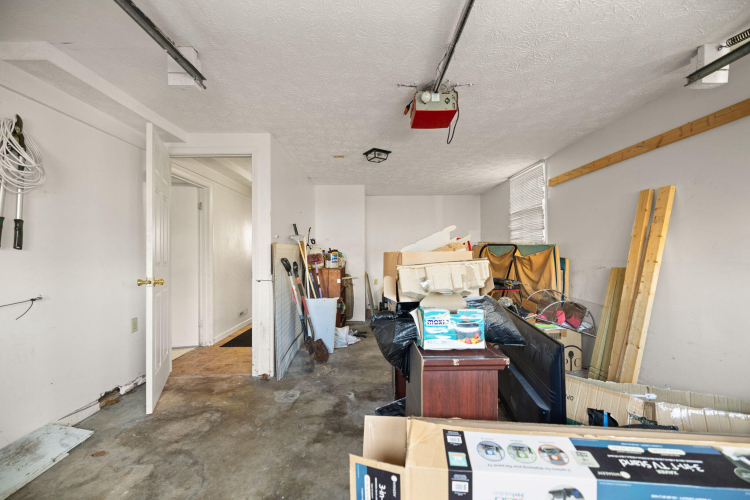 Listing Image 54