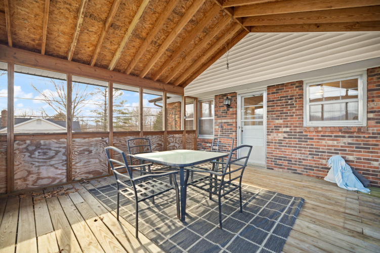 Listing Image 59
