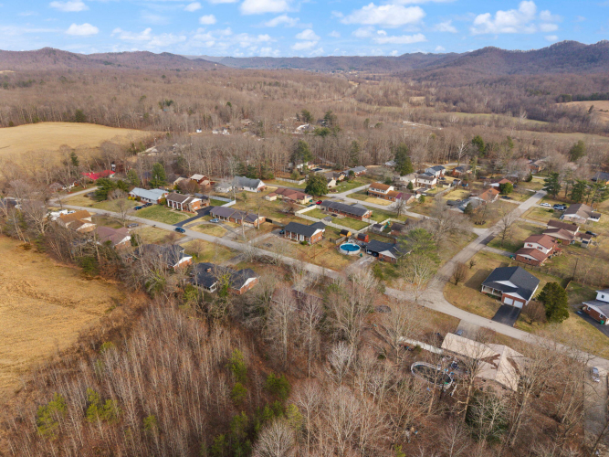 Listing Image 73