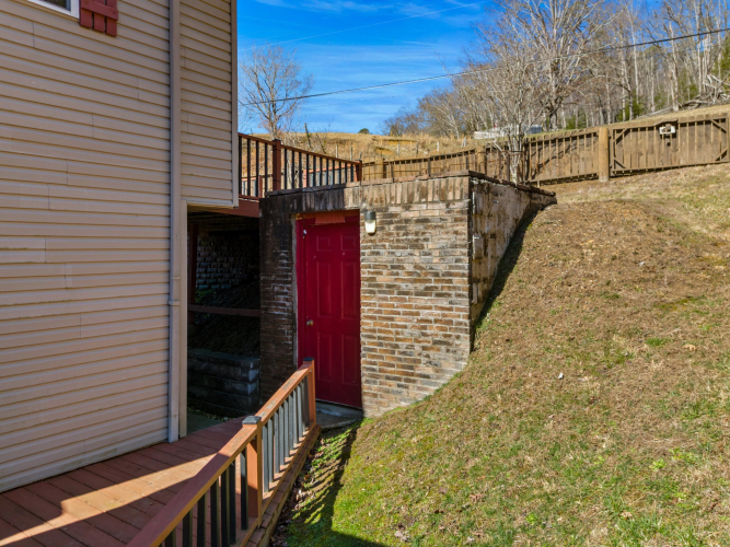 Listing Image 41