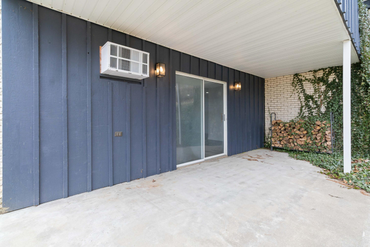 Listing Image 43