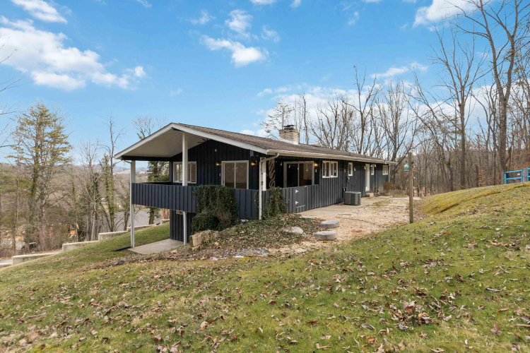 Listing Image 52