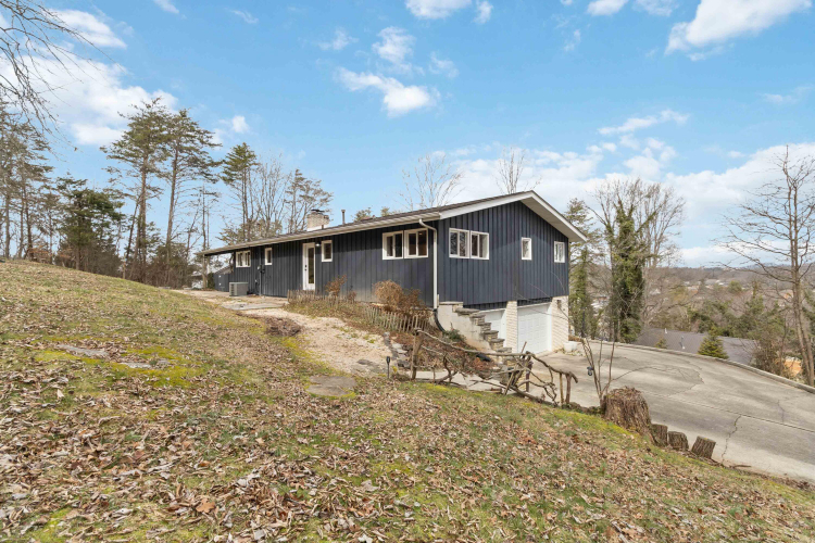 Listing Image 54