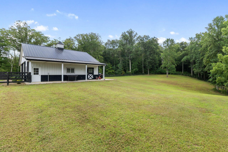Listing Image 54