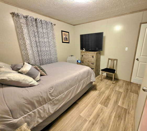 Listing Image 51