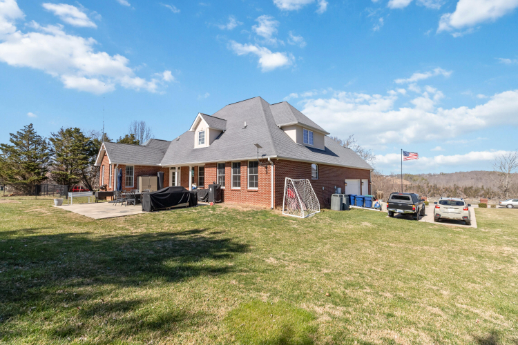 Listing Image 56