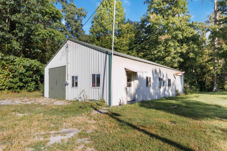 Listing Image 41