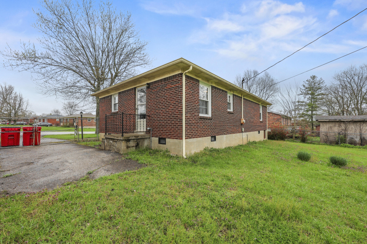 Listing Image 22