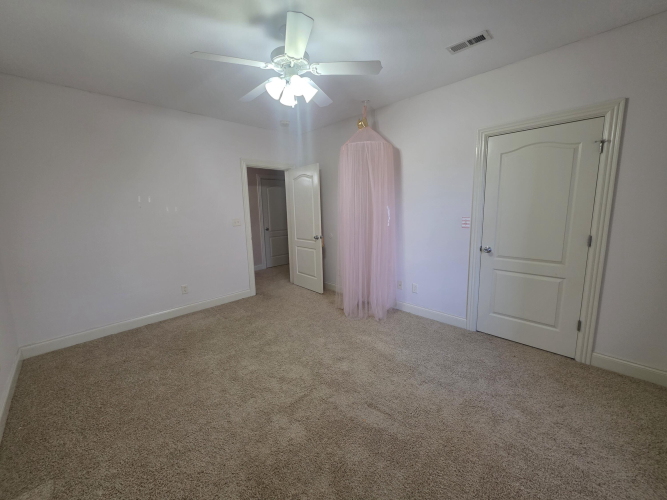 Listing Image 41