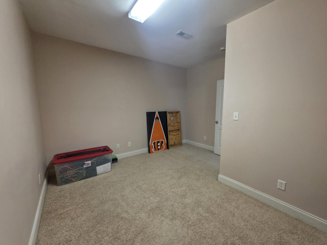 Listing Image 49