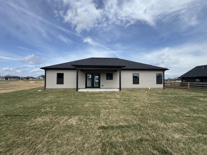 Listing Image 40